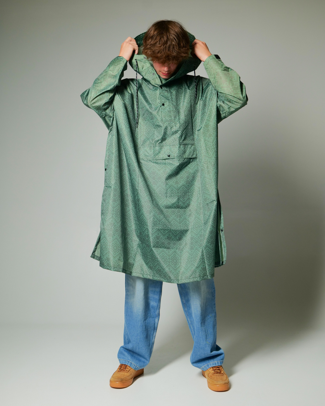 Raincoat Tradition